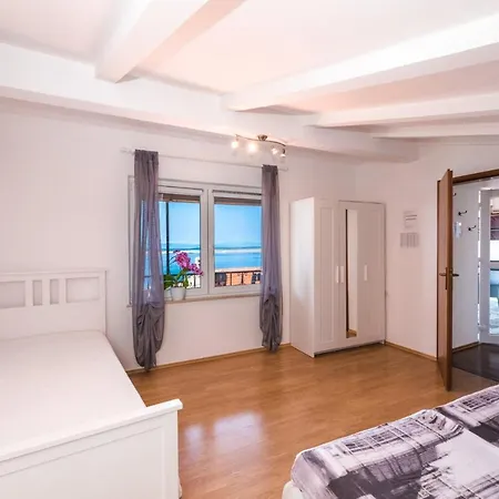 Apartment Mlikota Dramalj